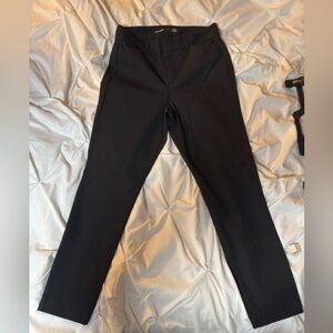 Old Navy Black High-Rise Pixie Pants Size 6
